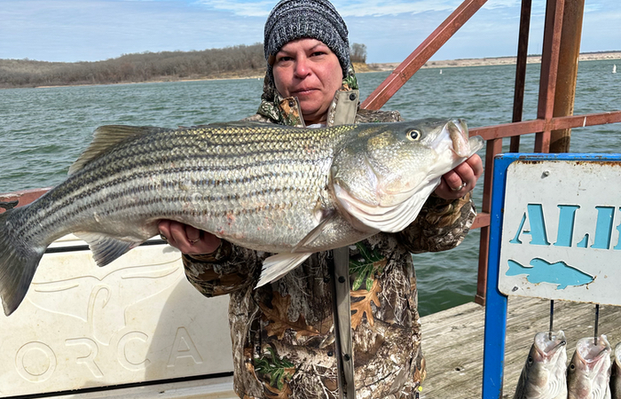 Lake Texoma Striper Fishing Report-2-17-24